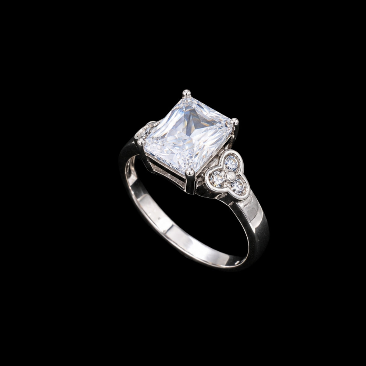 A square-cut CZ ring with a silver-tone band