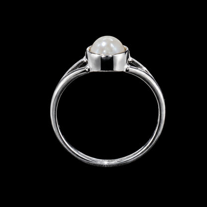 A silver-tone ring with a round pearl set in a silver-tone setting.