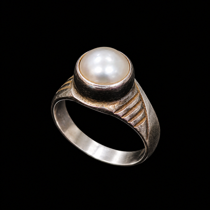 Silver Ring with Pearl