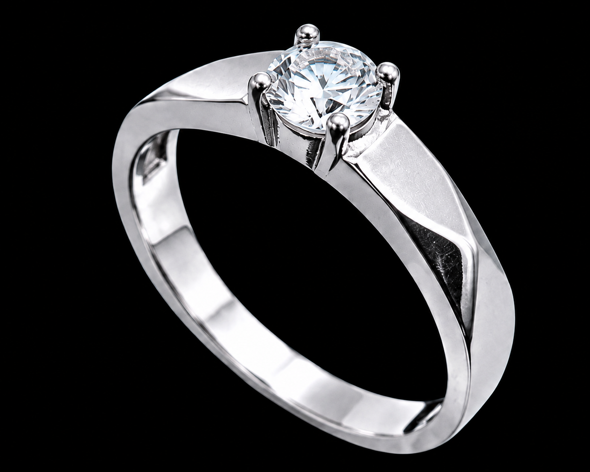 Stunning Silver Ring with CZ Stone